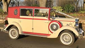 Regent Landaulette Wedding car. Click for more information.