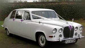 Daimler DS420 Wedding car. Click for more information.