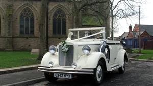 Regent Convertible Wedding car. Click for more information.