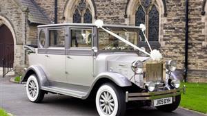 Regal Landaulette Wedding car. Click for more information.