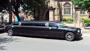 Chrysler Limousine Wedding car. Click for more information.