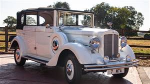 Regent Landaulette Wedding car. Click for more information.