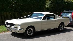 Ford Mustang Fastback 1965 Wedding car. Click for more information.