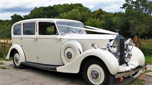 Rolls Royce 1939 Wraith B Wedding car. Click for more information.