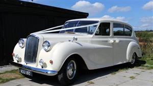 Austin Princess 1958 Vanden Plas Wedding car. Click for more information.