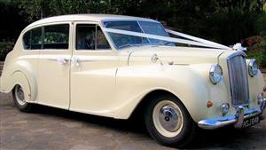 Austin Princess 1960 Vanden Plas Wedding car. Click for more information.