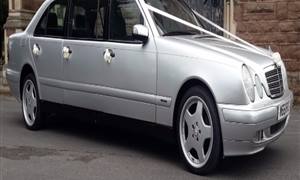 Mercedes Limousine Wedding car. Click for more information.