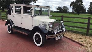 Imperial Visount Wedding car. Click for more information.