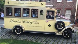 Asquith Mascot Wedding car. Click for more information.