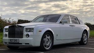 Rolls Royce Phantom Wedding car. Click for more information.