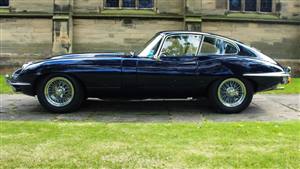 Jaguar E-Type S2 FHC 4.2L 1970 Wedding car. Click for more information.