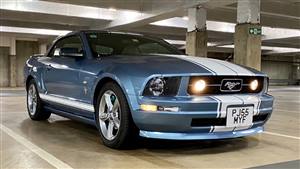 Ford Mustang Wedding car. Click for more information.