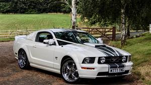 Ford Mustang GT Wedding car. Click for more information.