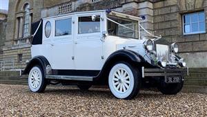 Imperial Viscount Wedding car. Click for more information.