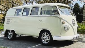 VW Campervan 1967 Split-Screen Wedding car. Click for more information.