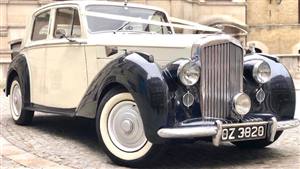 Bentley MK VI Wedding car. Click for more information.