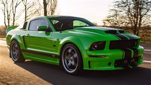 Ford,Mustang GT V8 GT Supercharged,Bright Green 