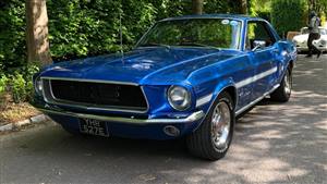 Ford Mustang 1968 California Wedding car. Click for more information.