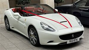 Ferrari California Wedding car. Click for more information.