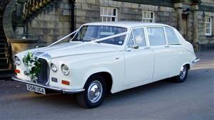 Daimler DS420 Wedding car. Click for more information.