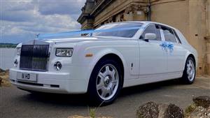 Rolls Royce Phantom Wedding car. Click for more information.