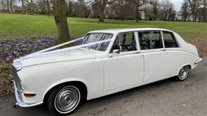 Daimler 420 Limousine Wedding car. Click for more information.
