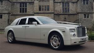 Rolls Royce Phantom Wedding car. Click for more information.