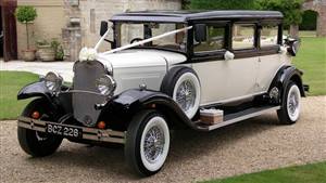 Bramwith Landualette Wedding car. Click for more information.