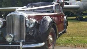 Bentley MK VI 1947 Wedding car. Click for more information.