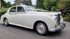 Rolls Royce 1958 Silver Cloud Wedding car. Click for more information.