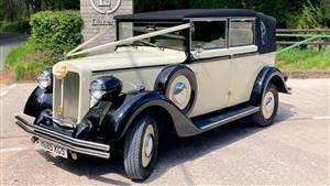 Heritage Regent Wedding car. Click for more information.