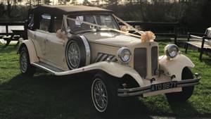 Beauford Tourer Wedding car. Click for more information.