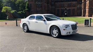 Chrysler,300C Saloon,White