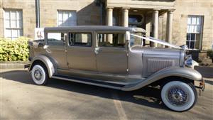 Bramwith Landaulette Wedding car. Click for more information.