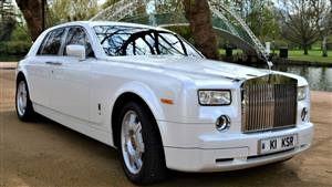 Rolls Royce Phantom Wedding car. Click for more information.