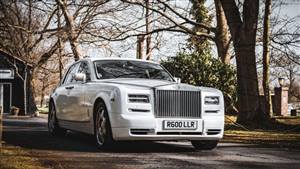 Rolls Royce Phantom S2 Wedding car. Click for more information.