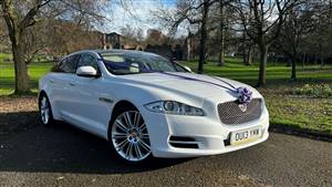 Jaguar XJL Wedding car. Click for more information.