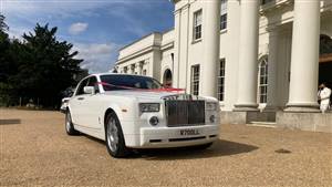 Rolls Royce Phantom Wedding car. Click for more information.