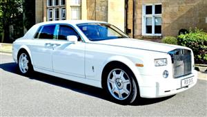 Rolls Royce Phantom Wedding car. Click for more information.