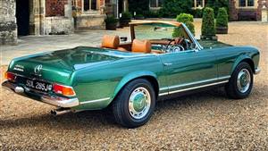 Mercedes 280sl 1971 Wedding car. Click for more information.