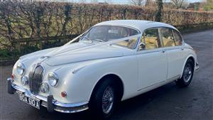 Jaguar Mk2 Wedding car. Click for more information.