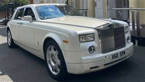 Rolls Royce Phantom Series 1 Wedding car. Click for more information.
