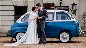 Fiat 600 Multipla Wedding car. Click for more information.