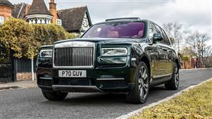 Rolls Royce Cullinan Wedding car. Click for more information.