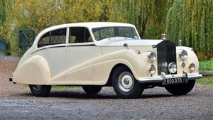 Rolls Royce Wraith 1954 Wedding car. Click for more information.