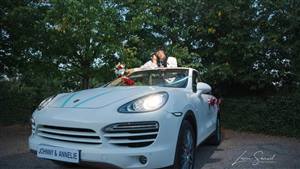 Porsche Cayenne Wedding car. Click for more information.