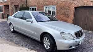 Mercedes S500 Wedding car. Click for more information.