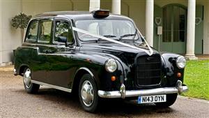 London Taxi Wedding car. Click for more information.
