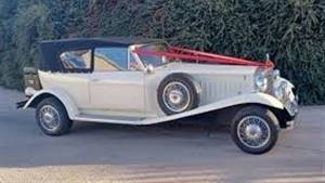 Beauford Tourer Wedding car. Click for more information.