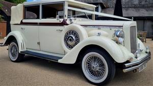 Regent Heritage  Wedding car. Click for more information.